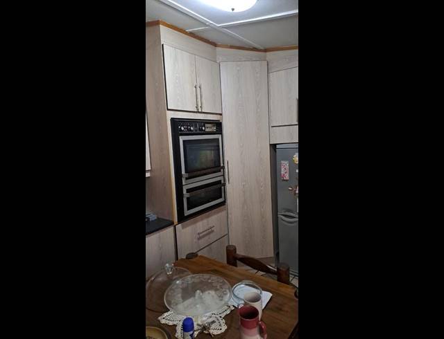 4 BEDROOM HOUSE FOR SALE IN MEYERHOF